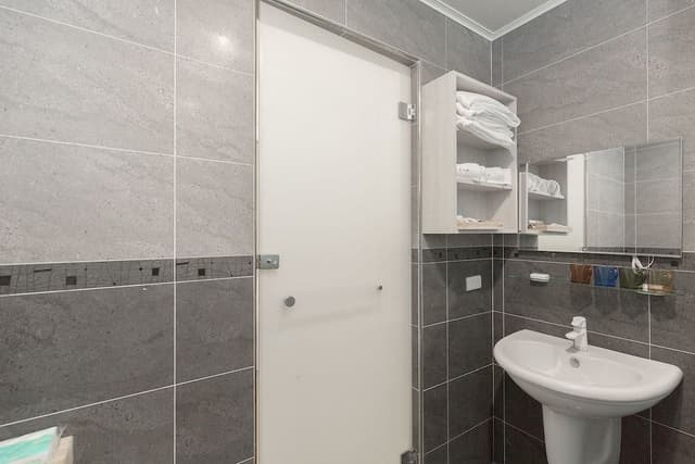 Basic Quadruple Room, 2 Double Beds, Non Smoking (201)