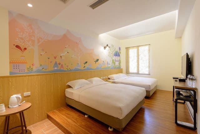 Classic Quadruple Room