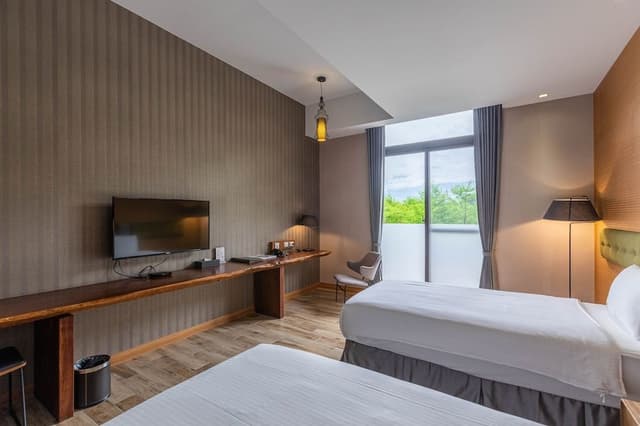 Standard Twin Room