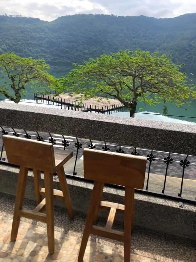 Honeymoon Double Room, Balcony, Lake View