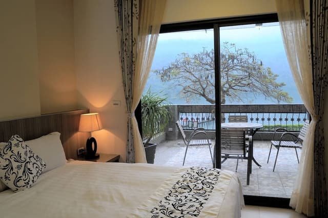 Comfort Quadruple Room, Balcony, Lake View