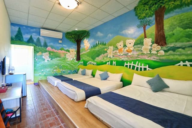 Room (Fairy tale 6-People)