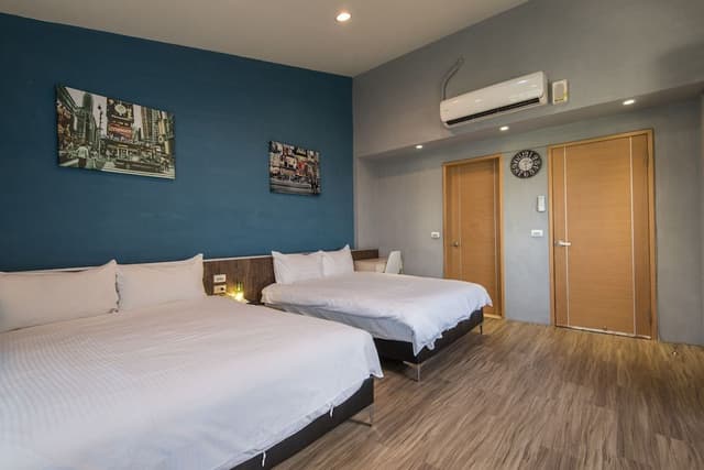 Quadruple Room, Balcony, Mountain View