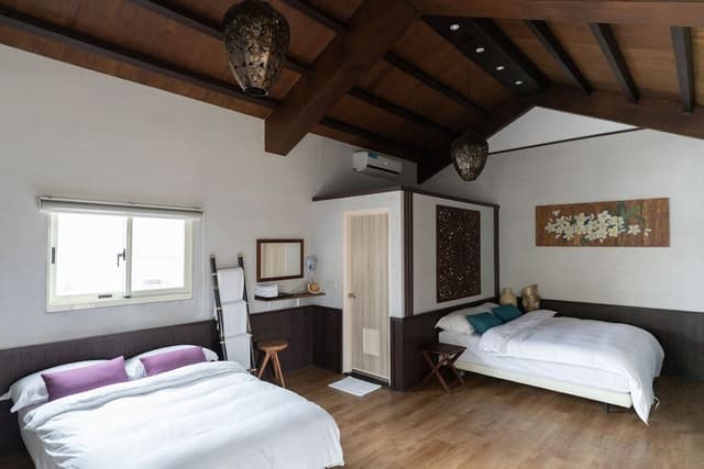 Deluxe Quadruple Room, 2 Queen Beds
