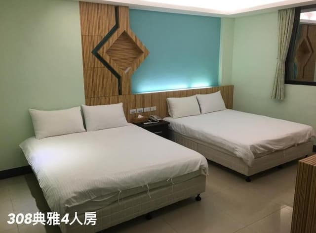 Standard Quadruple Room