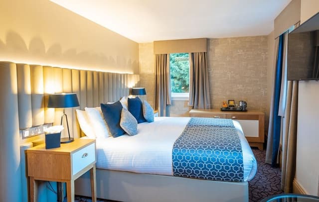 Deluxe Double Room Single Use, Ensuite