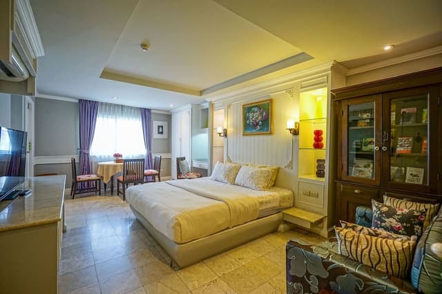 Grand Deluxe Double Room