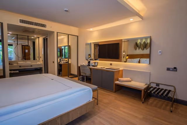 Deluxe Room with Private Garden