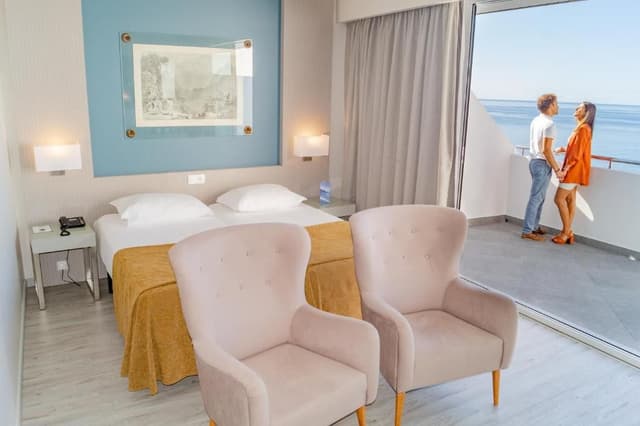 Quarto Duplo ou Twin Deluxe com Vista do Oceano