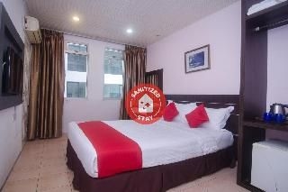 โอโย 991 เมย์แฟร์ โฮเทล (OYO 991 Mayfair Hotel)1