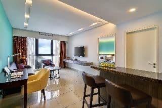 APARTMENT PENTHOUSE