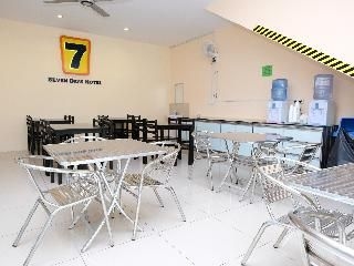 โรงแรม โอโย่ 635 เซเว่นเดย์ส (OYO 635 Seven Days Hotel)2