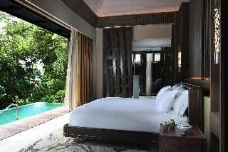 VILLA POOL VIEW