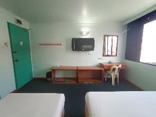 SUITE CAPACITY 3