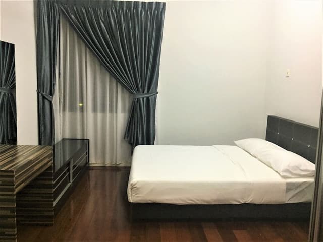 Apartment, 2 Bedrooms, Balcony, City View