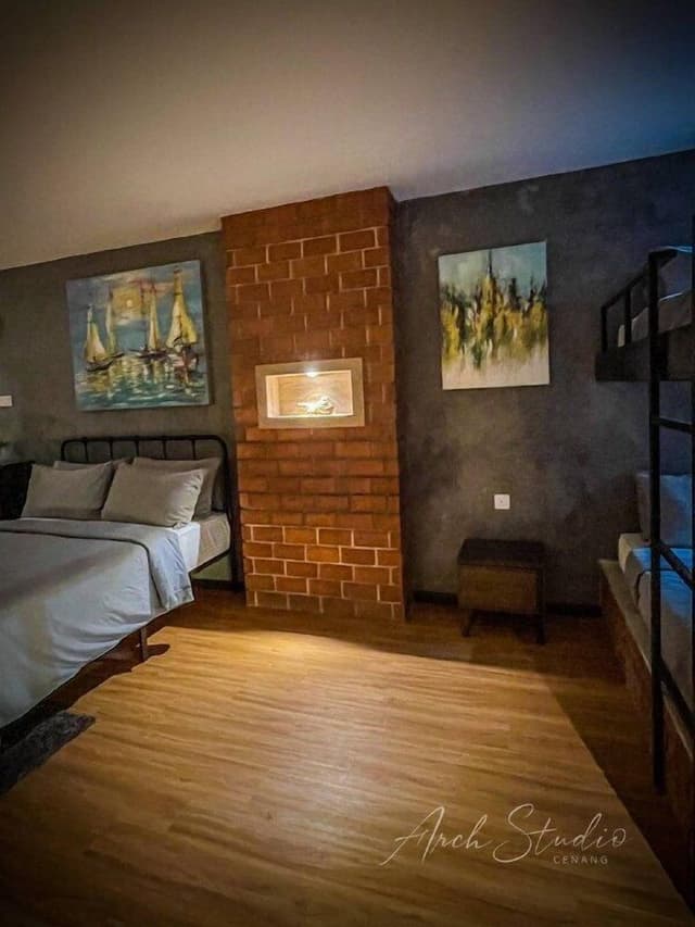Studio Apartment