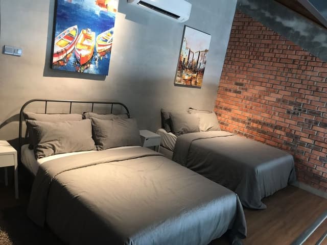 Family Studio Suite