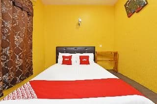 DOUBLE QUEEN SIZE BED