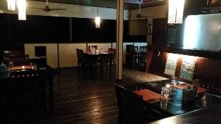 เดอะ ลาสต์ ฟรอนเทียร์ บูติก รีสอร์ท (The Last Frontier Boutique Resort)1