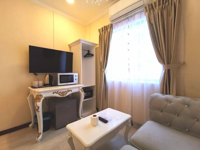 Victorian King Suite