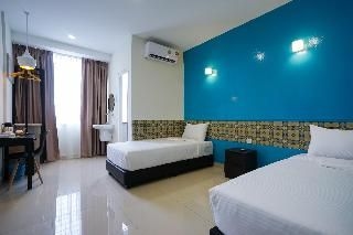 โรงแรมแกรนด์ เอฟซี (Grand FC Hotel)1