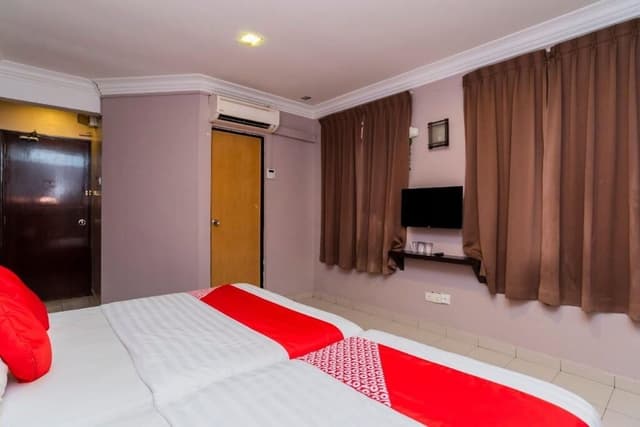 Basic Triple Room