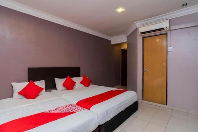 Basic Triple Room