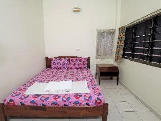 DOUBLE TWO BEDS