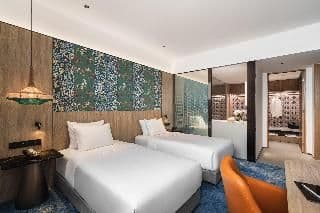 SUITE SEA VIEW KING BED
