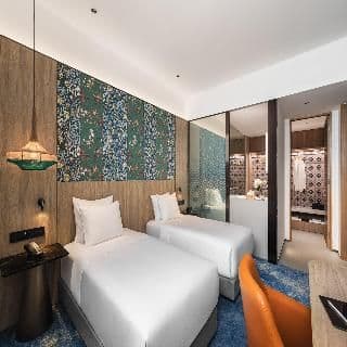 SUITE SEA VIEW KING BED