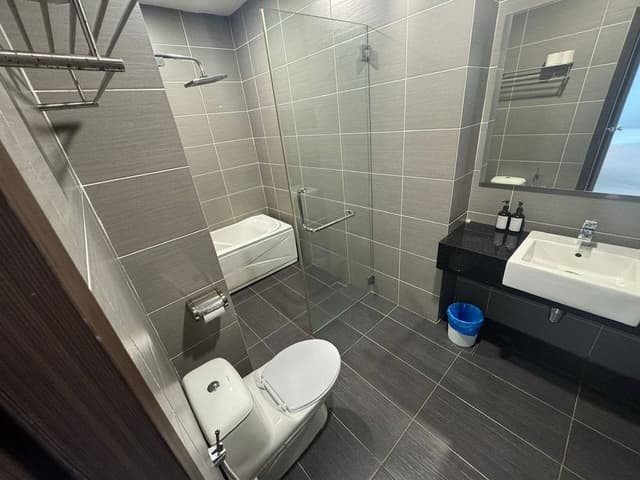 Family Apartment, 3 Bedrooms, Bathtub, Pool View