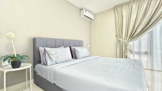 Signature Apartment, 2 Bedrooms, City View, Corner