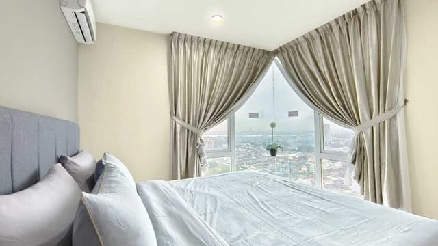 Signature Apartment, 2 Bedrooms, City View, Corner