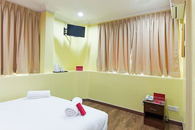 Premium Queen Room