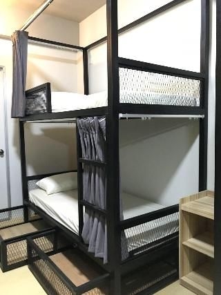 เดอะ กู๊ด ทราเวลเลอร์ส โฮสเทล แอท เคแอลไอเอ (The Good Travelers Hostel At Klia)1