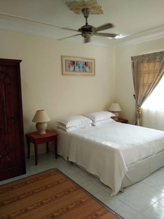 Comfort Condo, 4 Bedrooms, Pool View