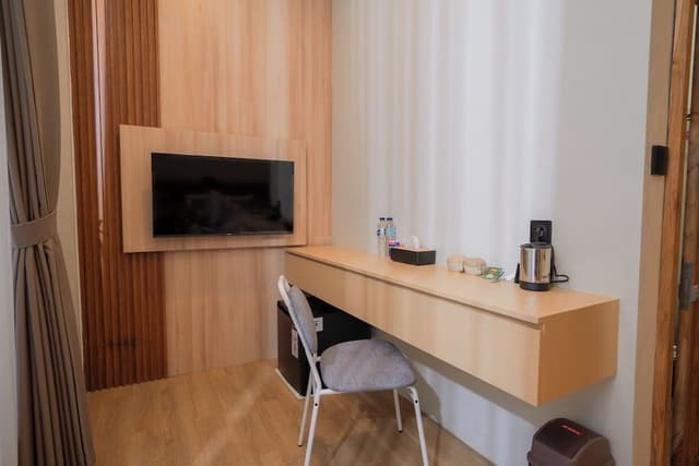 Deluxe Room, Balcony