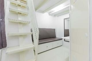 เรดดอร์ซ ใกล้ ฮายัม วูรุก (RedDoorz near Hayam Wuruk)4