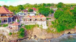 Malibu Huts