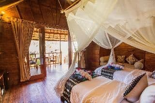Room DELUXE QUEEN BED