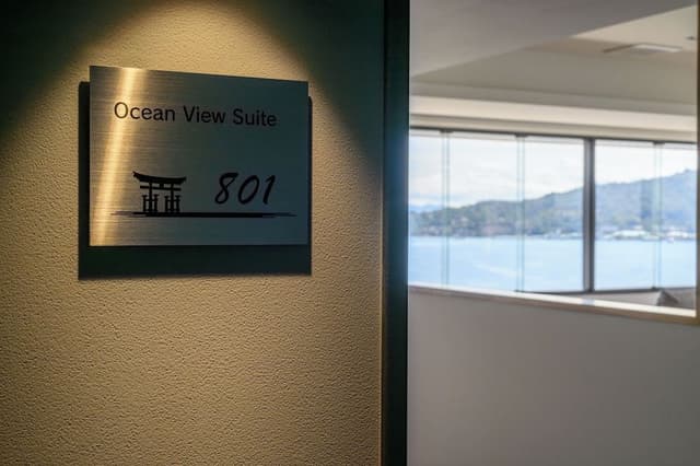 (East Building) Ocean View Suite Non Smoking