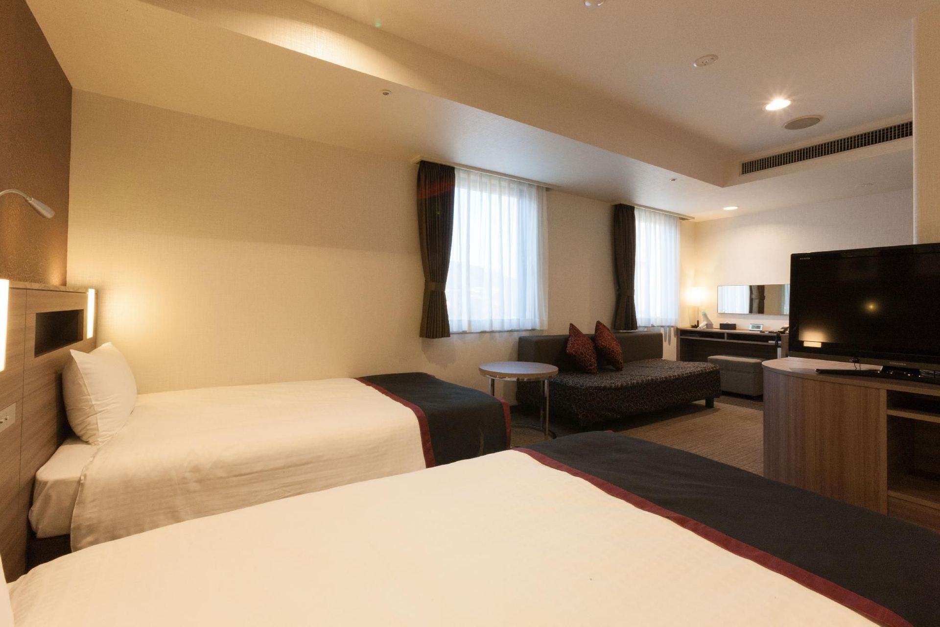 โรงแรมโอโนะมิจิ โคคุไซ (Onomichi Kokusai Hotel)2