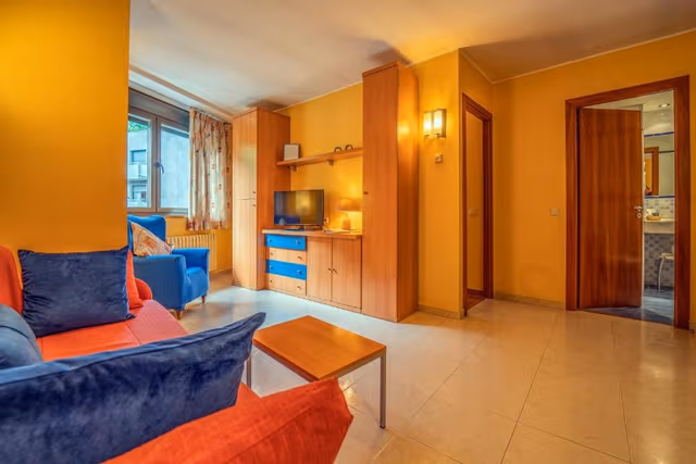 One-Bedroom Apartment DISABLED