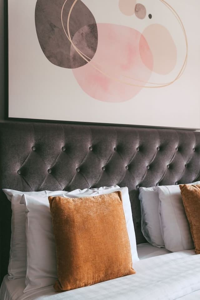 Classic Room, 1 King Bed