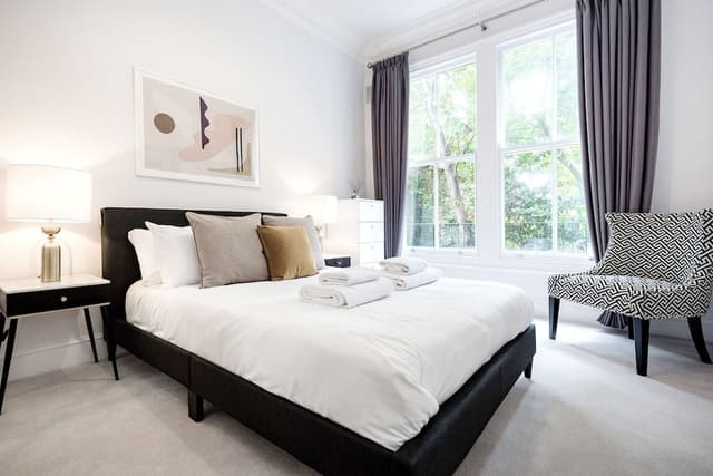 The King's Road Suite
