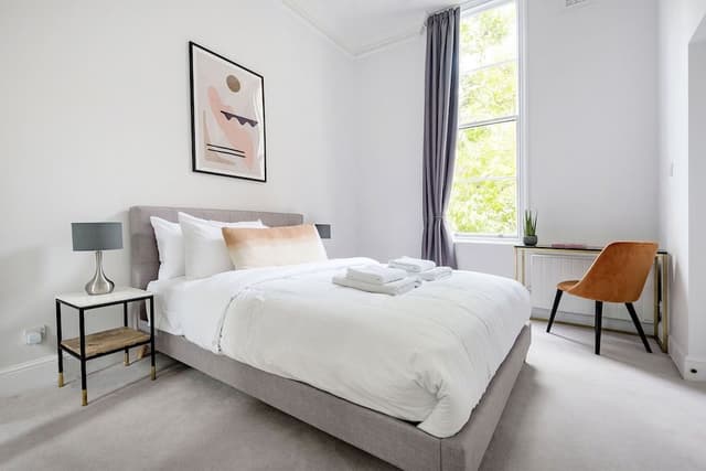 The Pavilion Road Suite