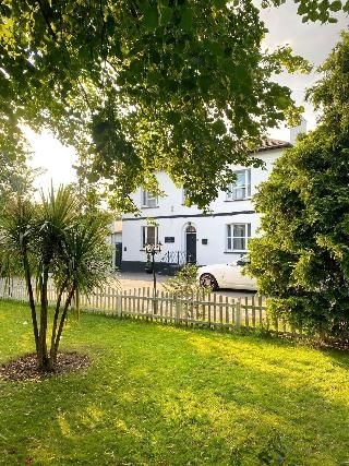 Stifford clays farm hotel0