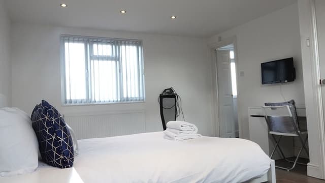Comfort Triple Room