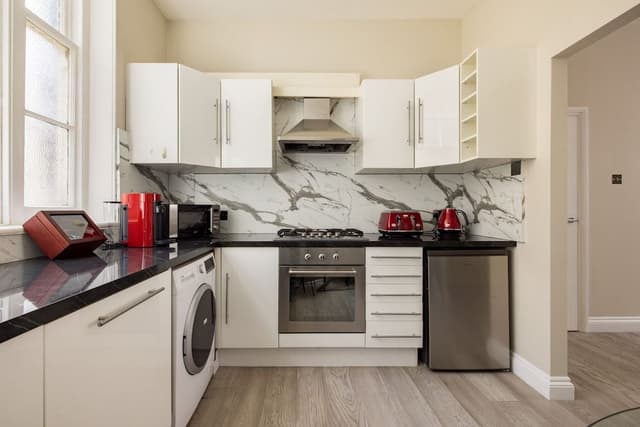 Premier Apartment