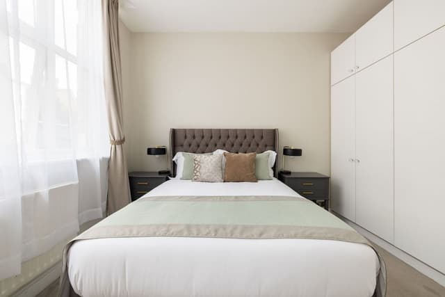 Premier Apartment